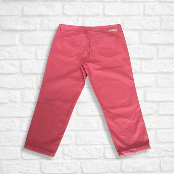 CALVIN KLEIN PLUS SIZE Crop Pant. Salmon - Size 16 - Picture 3 of 5